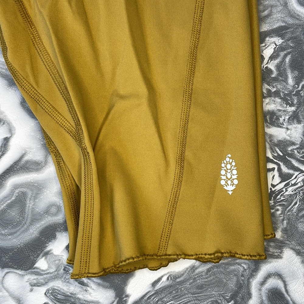 NWT Free People Movement Heart Rate Shorts - Alchemy Small - Picture 3 of 10